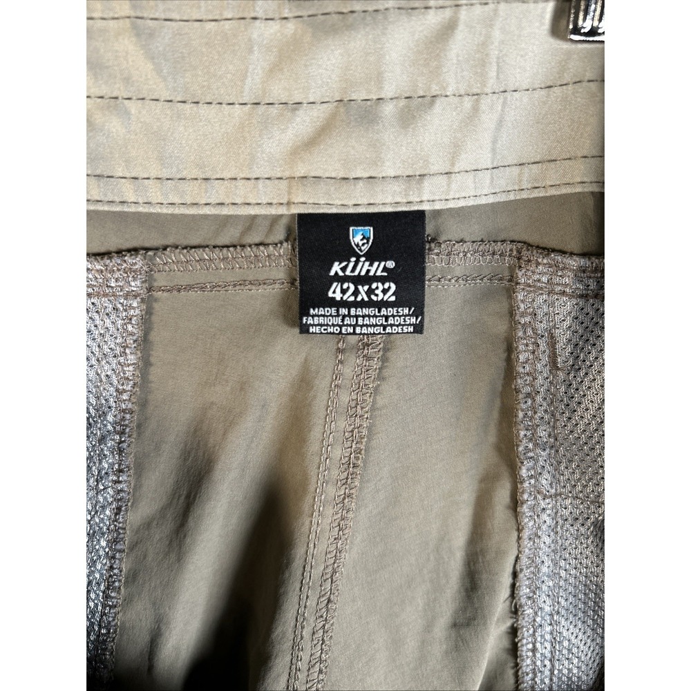 Kuhl Pants Mens 42x31 Beige Renegade Rock Cargo Hiking Gorpcore READ - Picture 2 of 16